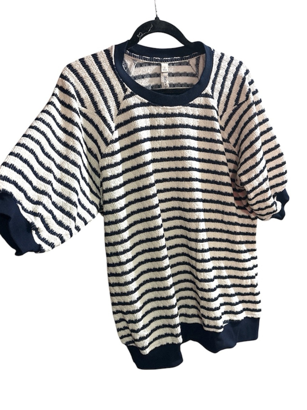 TORRID Belle Isle Collection Raglan Crew Top